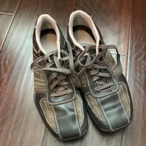 Skechers men’s size 7